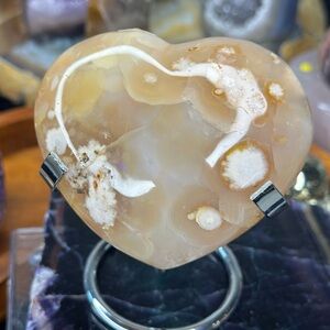 🌸 Large Flower Agate Heart – A Grade Natural Stone from Madagascar 🌸